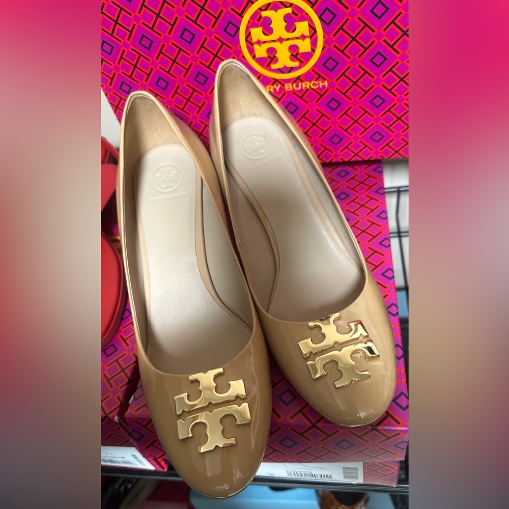 Tory Burch Tan Ballet Flats